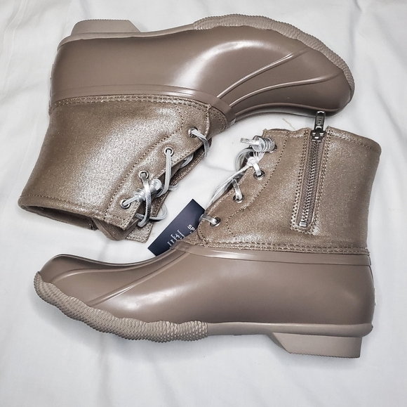 NEW SPERRY Saltwater Duck Booties - Picture 3 of 12
